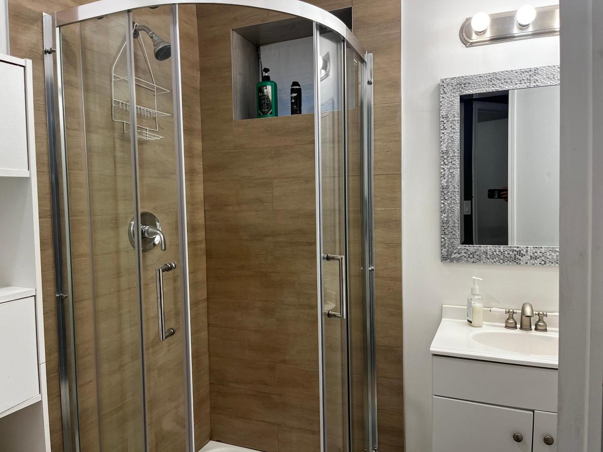 Hidden Valley New Basement Suite With Private Bathroom! YYC المظهر الخارجي الصورة