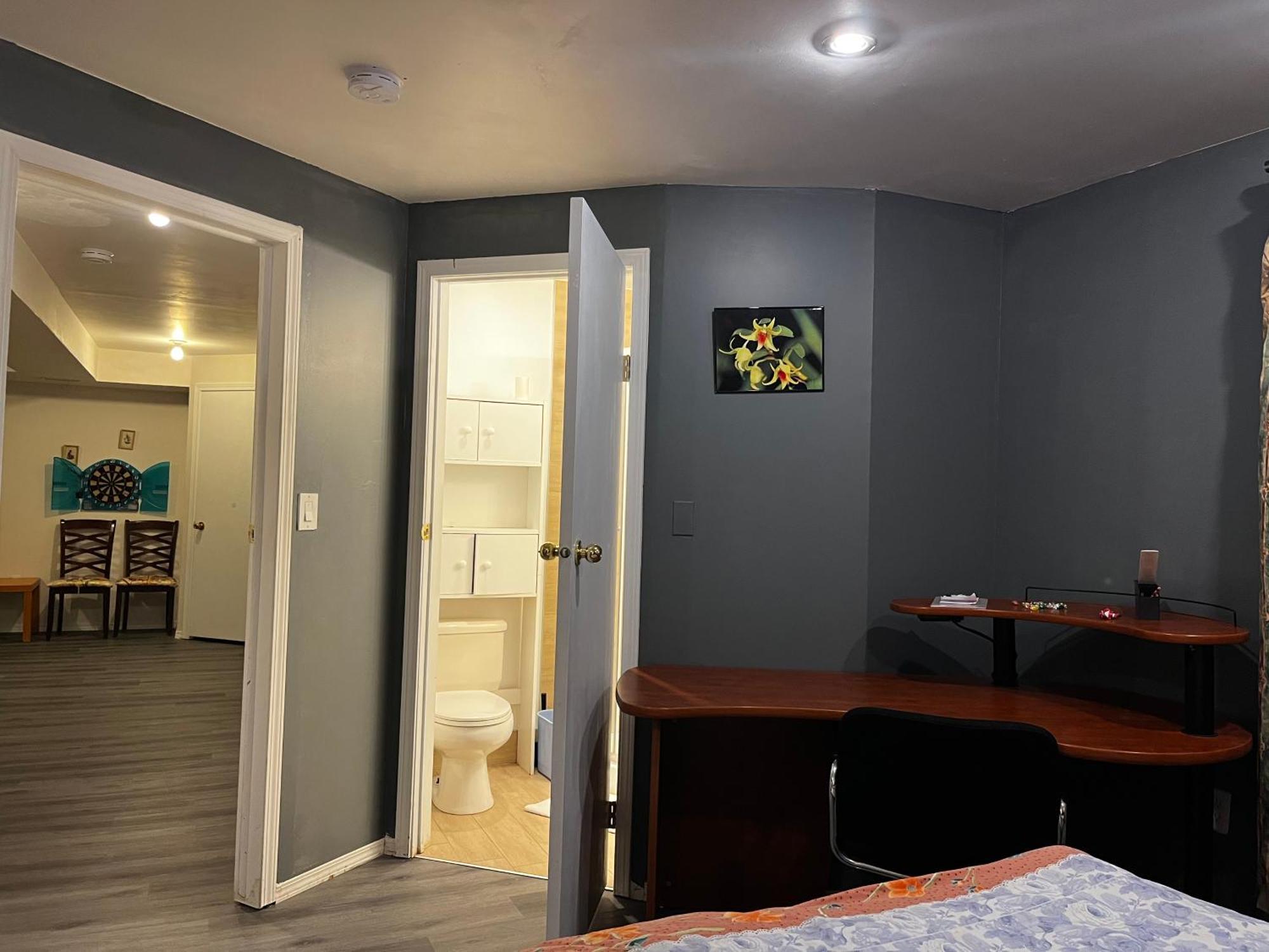 Hidden Valley New Basement Suite With Private Bathroom! YYC المظهر الخارجي الصورة